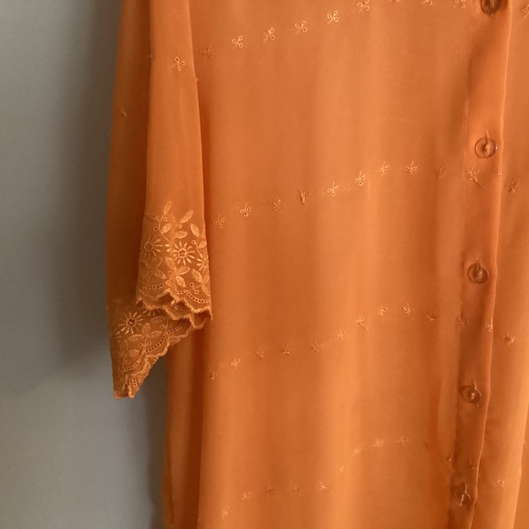 Erika Brooke Ladies Semi Sheer Orange Button Down Short Sleeve Size 20 - Picture 3 of 8